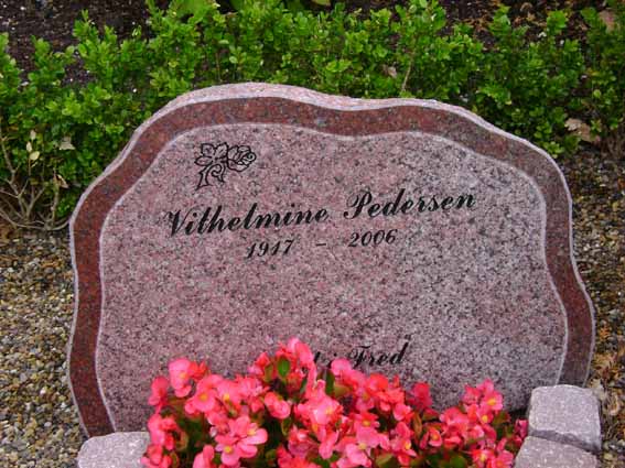 Billede af gravsten på Holstebro Nordre Kirkegård