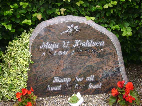 Billede af gravsten på Holstebro Nordre Kirkegård
