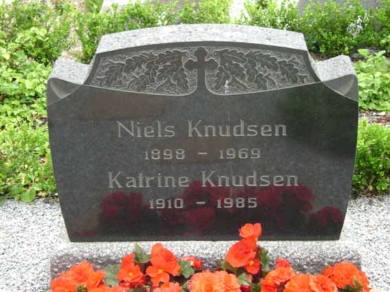 Billede af gravsten på Holstebro Nordre Kirkegård