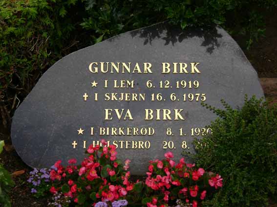 Billede af gravsten på Holstebro Nordre Kirkegård