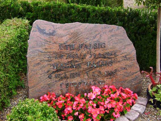 Billede af gravsten på Holstebro Nordre Kirkegård