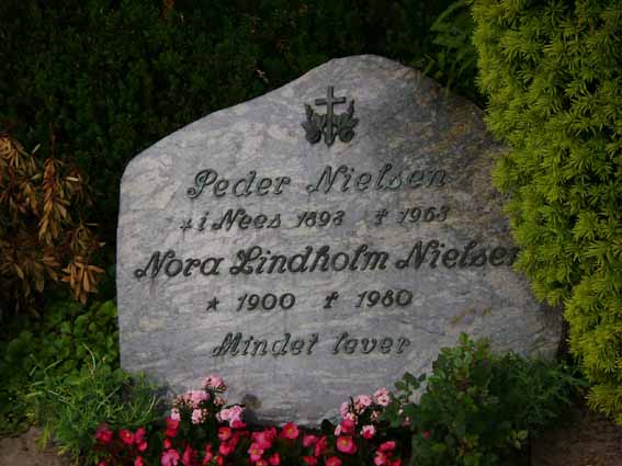 Billede af gravsten på Holstebro Nordre Kirkegård