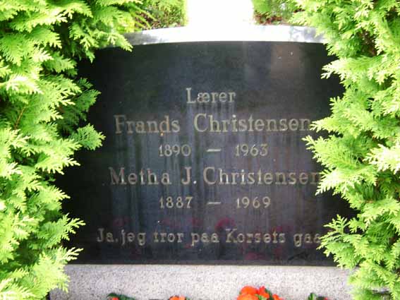 Billede af gravsten på Holstebro Nordre Kirkegård