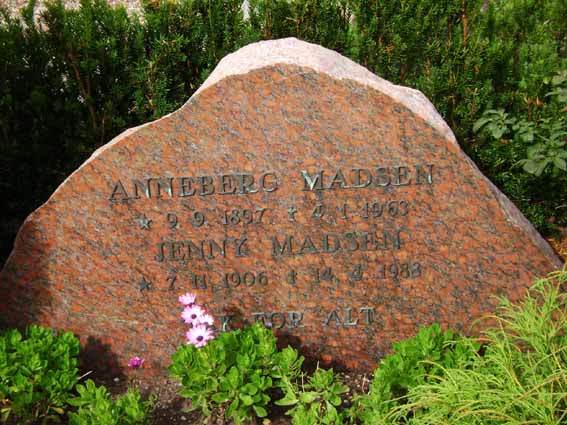 Billede af gravsten på Holstebro Nordre Kirkegård