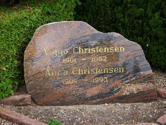 Billede af gravsten på Holstebro Nordre Kirkegård