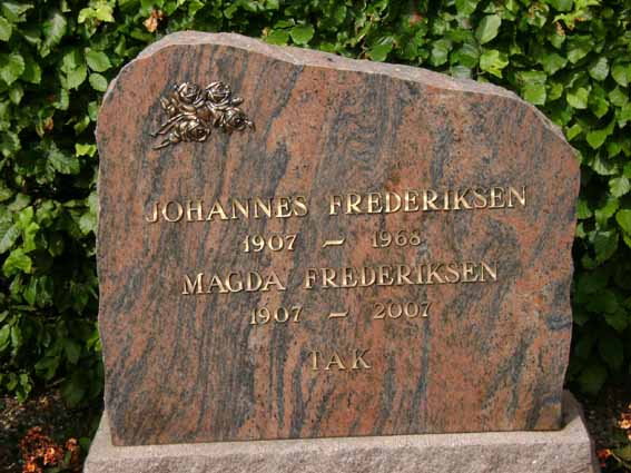 Billede af gravsten på Holstebro Nordre Kirkegård