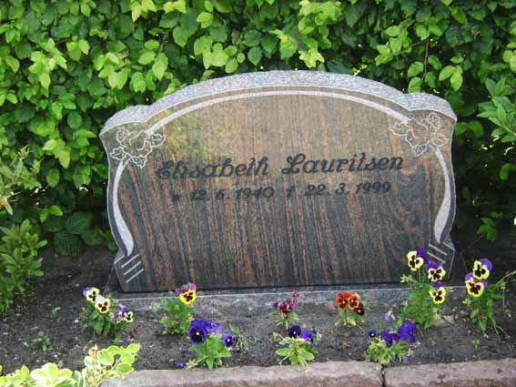 Billede af gravsten på Holstebro Nordre Kirkegård