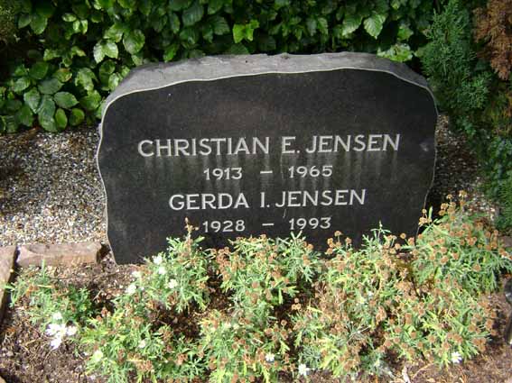 Billede af gravsten på Holstebro Nordre Kirkegård
