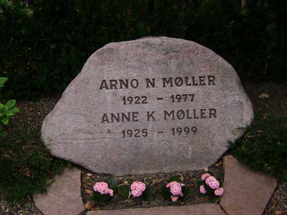 Billede af gravsten på Holstebro Nordre Kirkegård