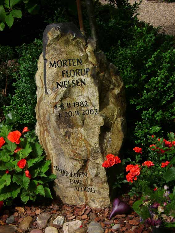 Billede af gravsten på Holstebro Nordre Kirkegård