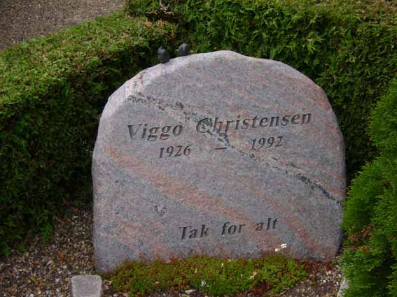 Billede af gravsten på Holstebro Nordre Kirkegård