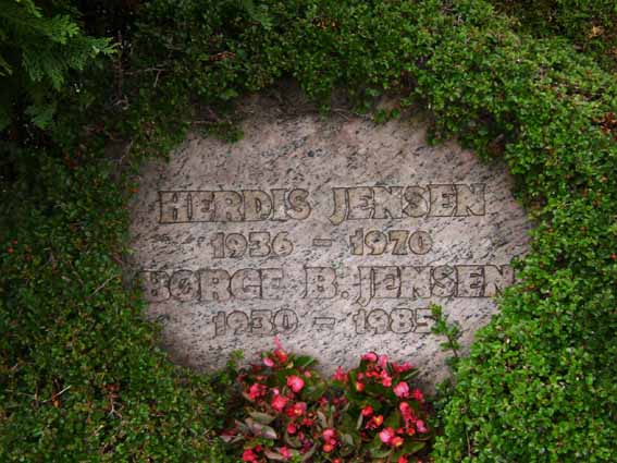 Billede af gravsten på Holstebro Nordre Kirkegård
