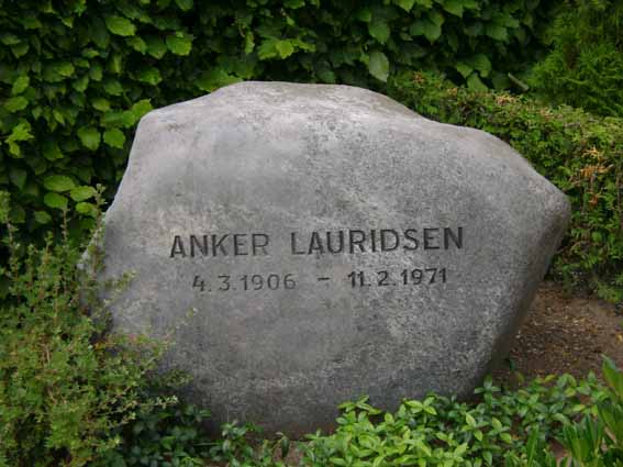 Billede af gravsten på Holstebro Nordre Kirkegård