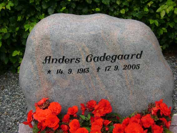 Billede af gravsten på Holstebro Nordre Kirkegård