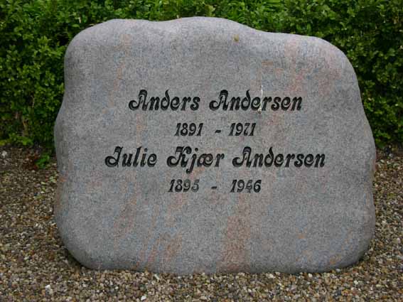 Billede af gravsten på Holstebro Nordre Kirkegård