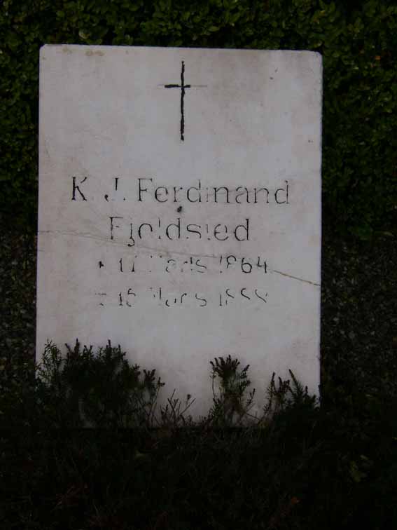 Billede af gravsten på Holstebro Nordre Kirkegård