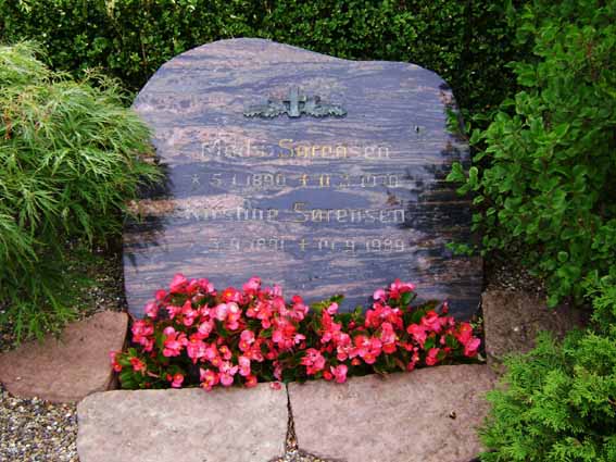 Billede af gravsten på Holstebro Nordre Kirkegård