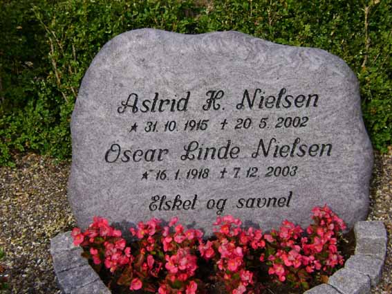 Billede af gravsten på Holstebro Nordre Kirkegård