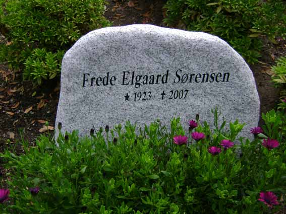 Billede af gravsten på Holstebro Nordre Kirkegård