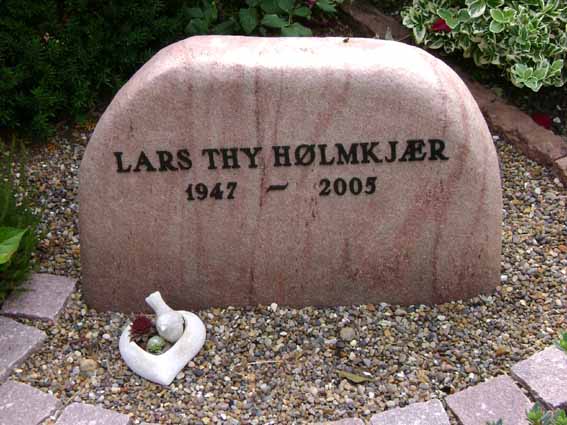 Billede af gravsten på Holstebro Nordre Kirkegård