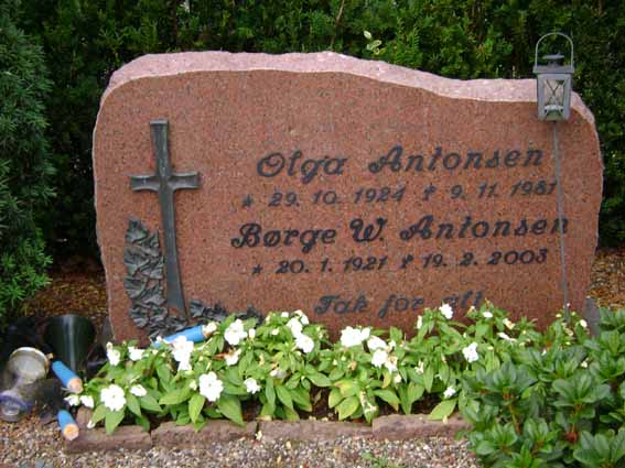 Billede af gravsten på Holstebro Nordre Kirkegård