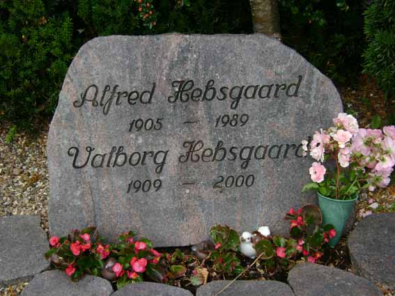 Billede af gravsten på Holstebro Nordre Kirkegård