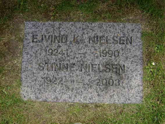 Billede af gravsten på Holstebro Nordre Kirkegård