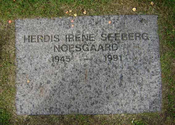 Billede af gravsten på Holstebro Nordre Kirkegård