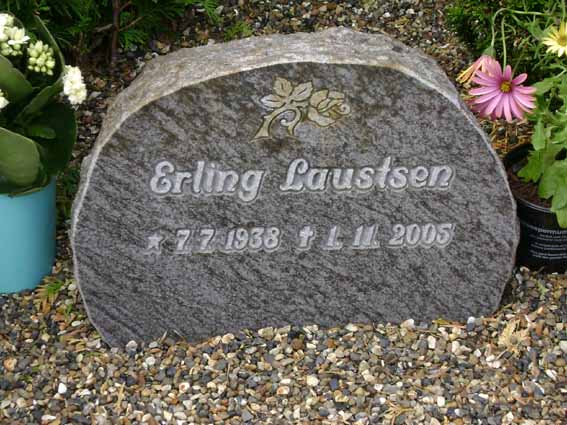 Billede af gravsten på Holstebro Nordre Kirkegård