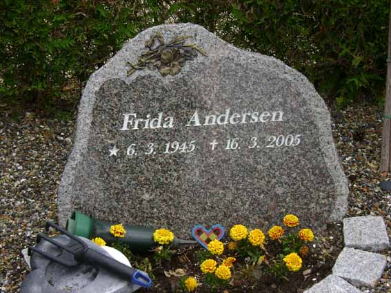 Billede af gravsten på Holstebro Nordre Kirkegård