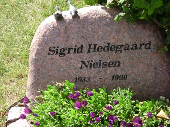Billede af gravsten på Holstebro Nordre Kirkegård