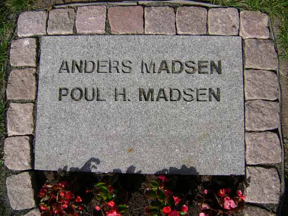 Billede af gravsten på Holstebro Nordre Kirkegård