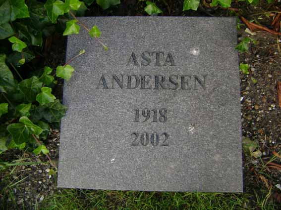 Billede af gravsten på Holstebro Nordre Kirkegård