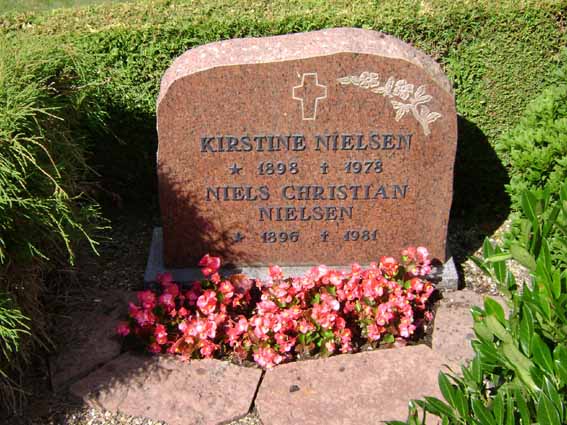Billede af gravsten på Holstebro Nordre Kirkegård