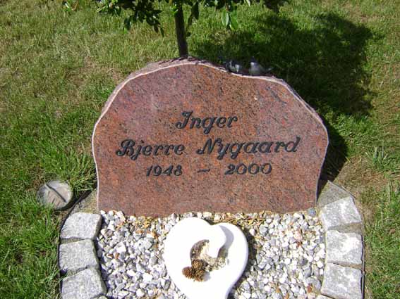 Billede af gravsten på Holstebro Nordre Kirkegård