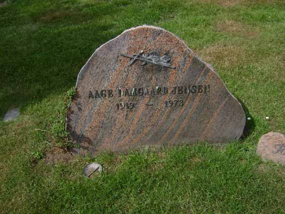 Billede af gravsten på Holstebro Nordre Kirkegård