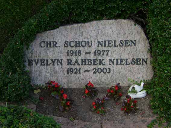 Billede af gravsten på Holstebro Nordre Kirkegård
