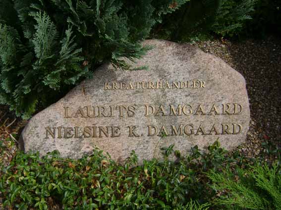 Billede af gravsten på Holstebro Nordre Kirkegård