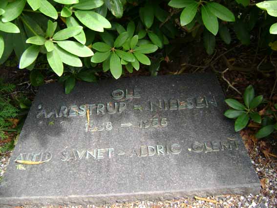 Billede af gravsten på Holstebro Nordre Kirkegård
