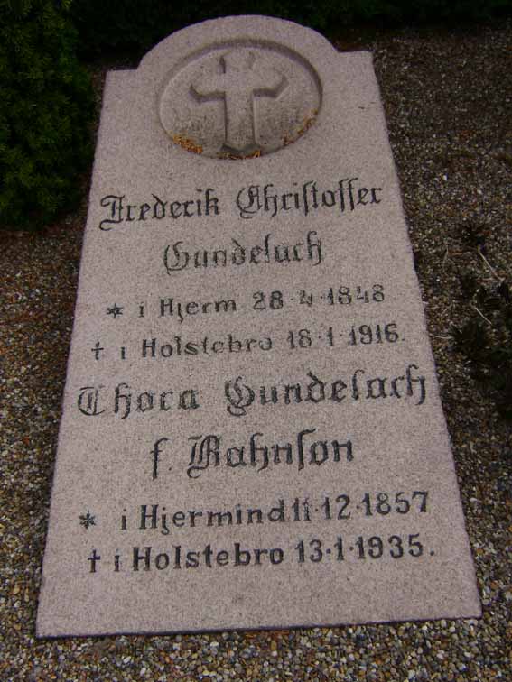 Billede af gravsten på Holstebro Nordre Kirkegård