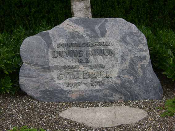 Billede af gravsten på Holstebro Nordre Kirkegård