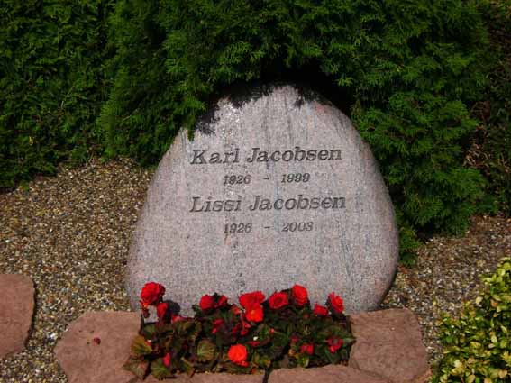 Billede af gravsten på Holstebro Nordre Kirkegård