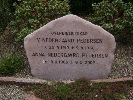 Billede af gravsten på Holstebro Nordre Kirkegård