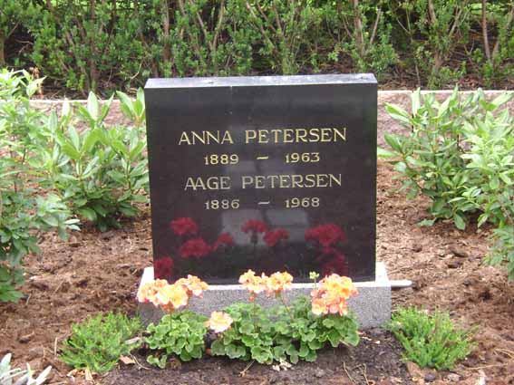 Billede af gravsten på Holstebro Nordre Kirkegård