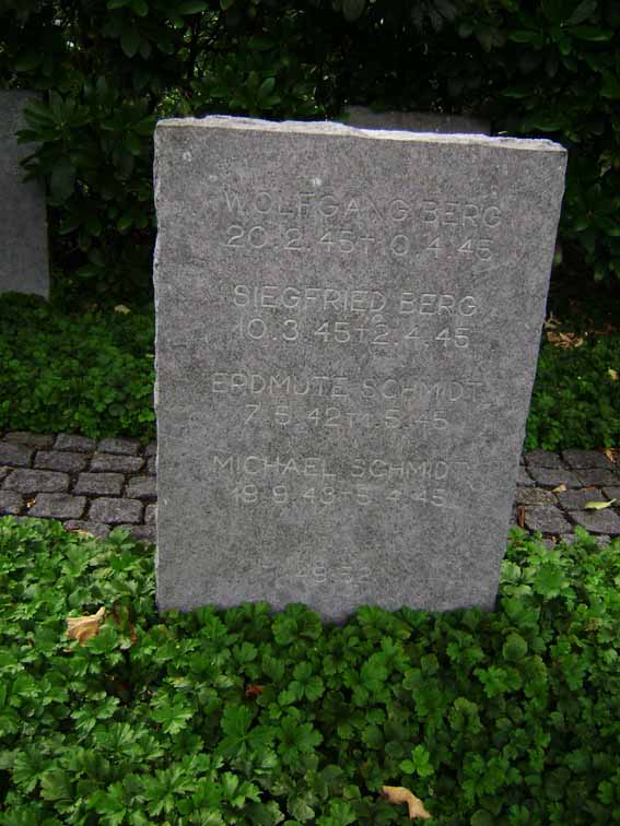 Billede af gravsten på Holstebro Nordre Kirkegård