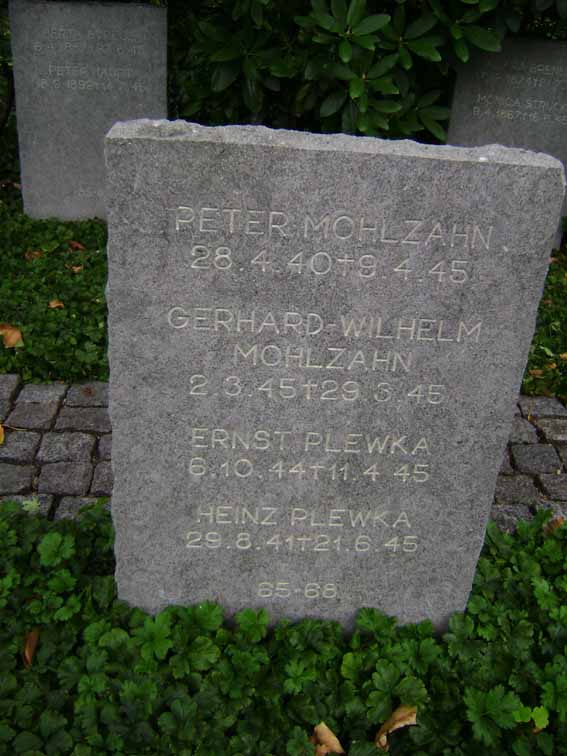 Billede af gravsten på Holstebro Nordre Kirkegård