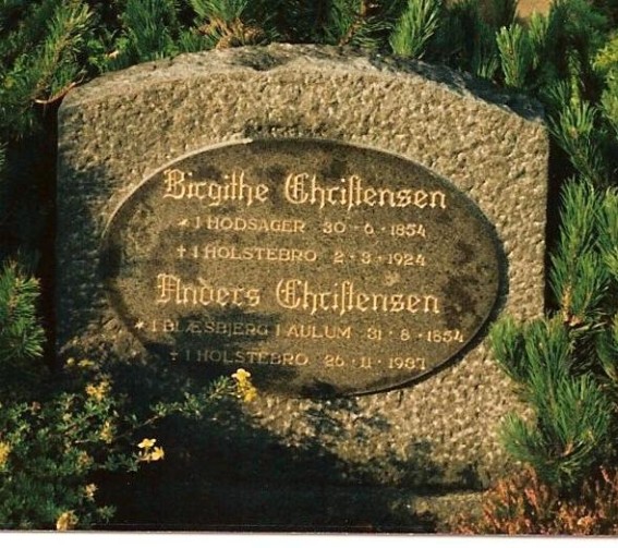Billede af gravsten på Holstebro Nordre Kirkegård