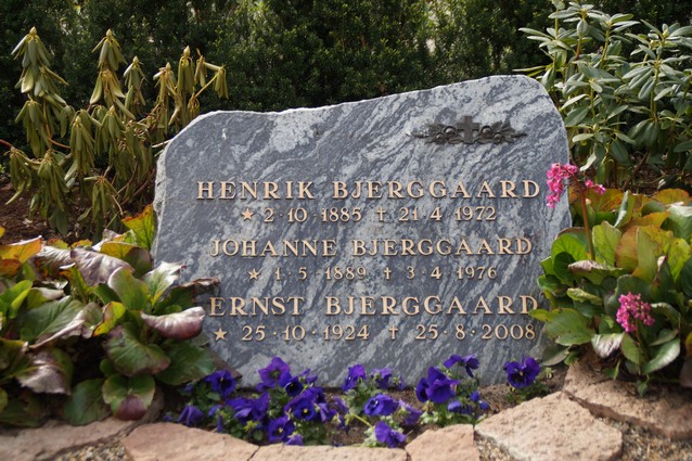 Billede af gravsten på Holstebro Nordre Kirkegård