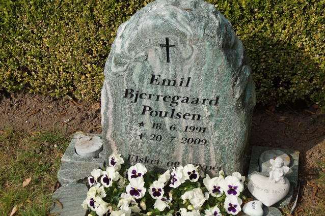 Billede af gravsten på Holstebro Nordre Kirkegård