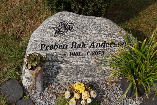 Billede af gravsten på Holstebro Nordre Kirkegård
